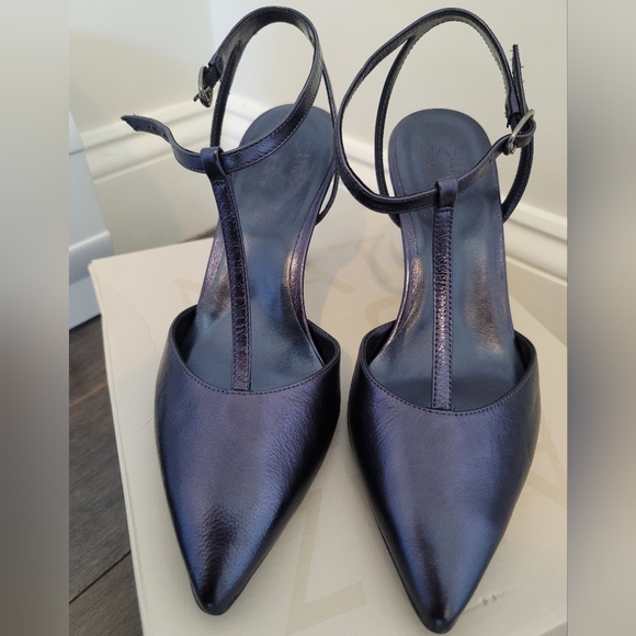 Astr Shoes - NIB Naturalizer Astrid T-Strap Pointed Toe Dress Pumps, Navy, Size 7.5W